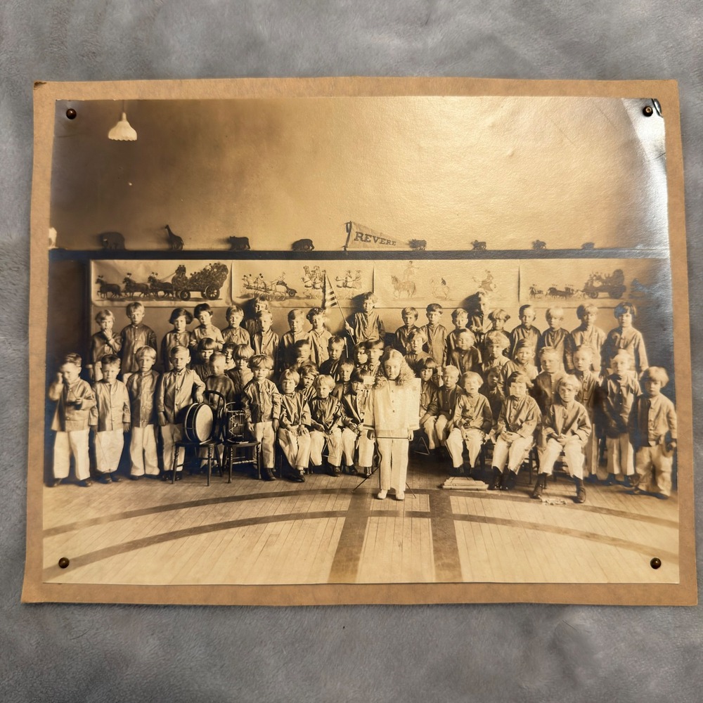 1920s Paul Revere School Chicago Boys Class Photo Rear Playroom Original Mount